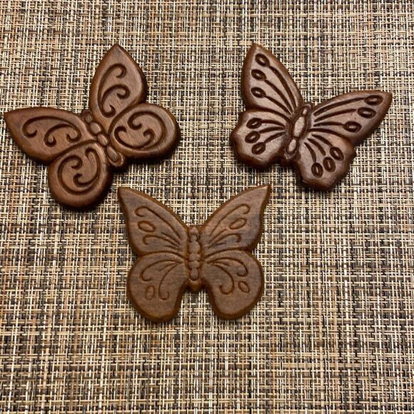 Lot of 3 Vintage Brown Carved Wooden Butterfly Refrigerator Magnets MCM Boho - Picture 1 of 10